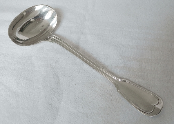 Cuillère à sauce / louche à crème en argent massif, modèle au filet, poinçon Minerve