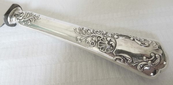 Ménagère de 24 couteaux de style Louis XV, argent massif, poinçon Minerve par Henri Lapeyre