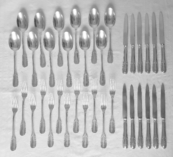Puiforcat : ménagère de style Louis XVI, modèle Suffren en argent massif 36 pièces, poinçon Minerve