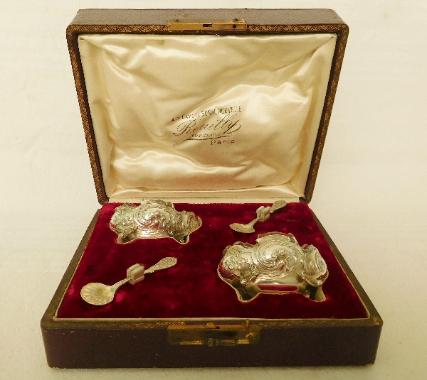 Paire de salières en argent massif de style Louis XV, poinçon Minerve