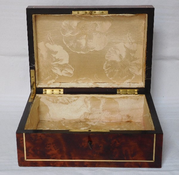 Coffret / boîte à bijoux en loupe d'amboine d'époque Napoléon III