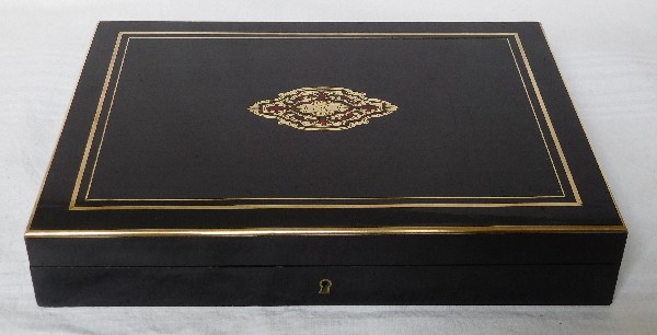 Boîte à jeux d'époque Napoléon III en bois noirci, marqueterie Boulle et palissandre