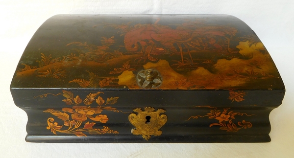 Boîte à perruque d'époque Louis XV en vernis Martin - décor de chinoiseries
