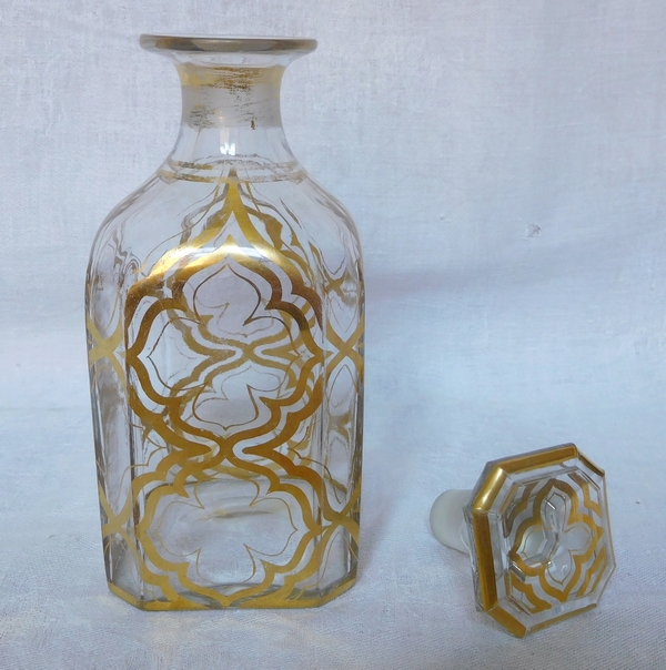 Cave à liqueur Napoléon III en marqueterie Boulle, 4 carafes & 16 verres en cristal doré orientaliste