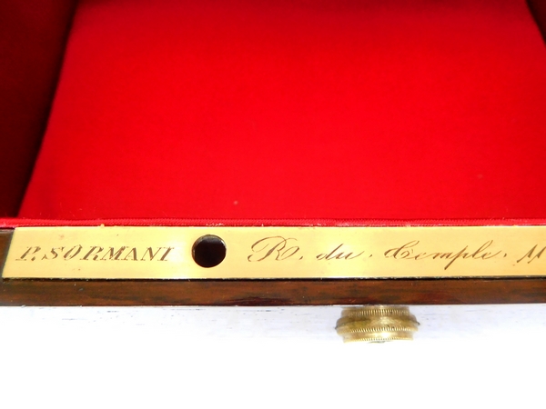 Sormani : coffret à bijoux en plaquage d'acajou et de laiton, époque XIXe Napoléon III