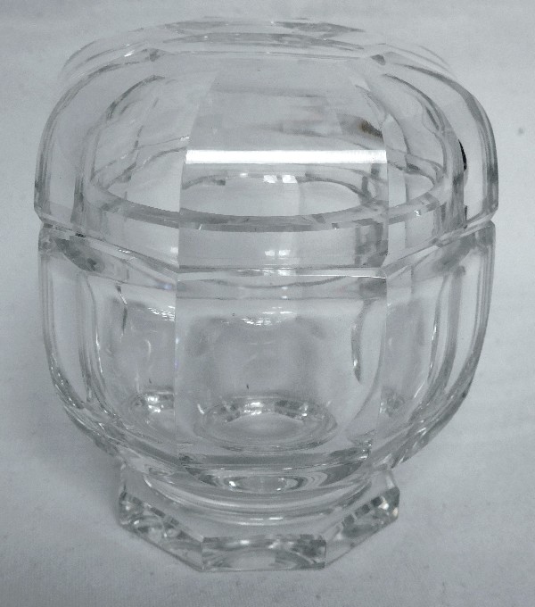 Boîte à poudre en cristal de Baccarat modèle Malmaison - 13cm - signé