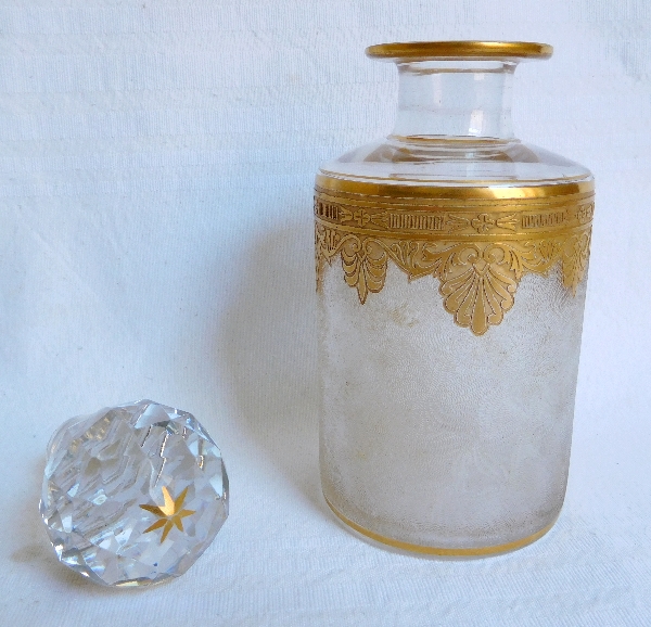 Flacon à parfum en cristal de St Louis, modèle Nelly Empire doré - 17,5cm