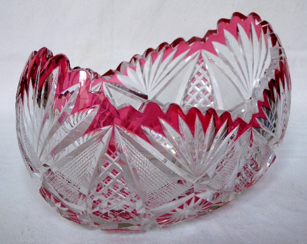 Jardinière en cristal de Saint Louis, cristal overlay rose