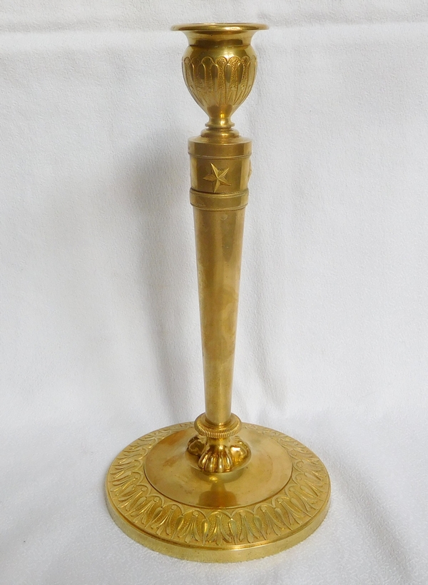 Claude Galle : bougeoir en bronze doré d'époque Empire, modèle du Château de Fontainebleau