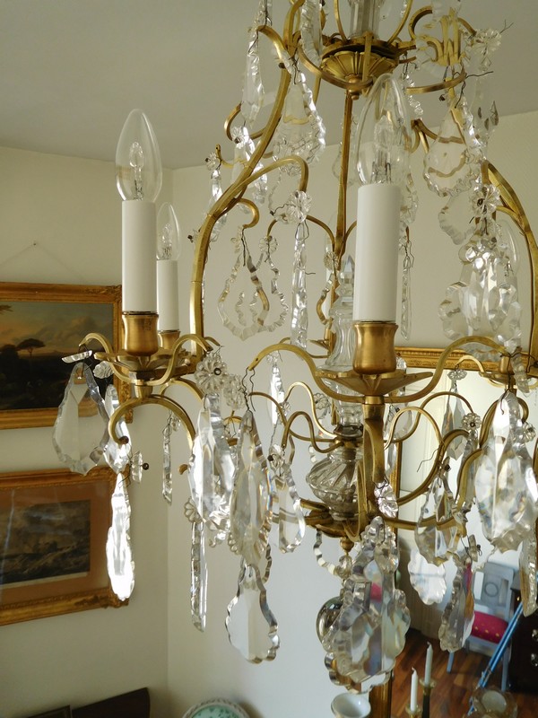 Lustre cage à 6 feux de style Louis XV, pampilles en cristal de Baccarat