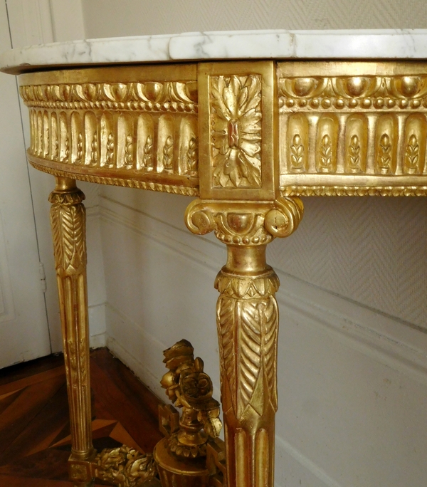 Console d'applique d'époque Louis XVI en bois sculpté et doré à la feuille d'or vers 1780