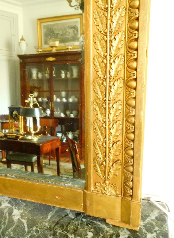Très grand miroir de cheminée d'époque Empire, cadre en bois doré, glace au mercure - 130cm x 213cm 