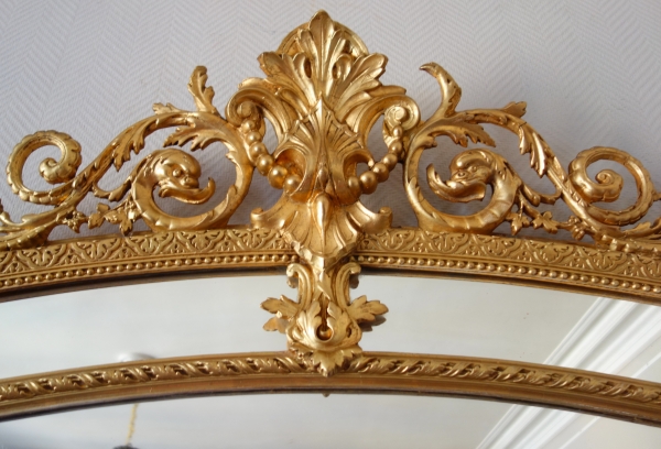 Miroir de cheminée à poser à parecloses en bois doré, époque Napoléon III - 101cm x 172cm