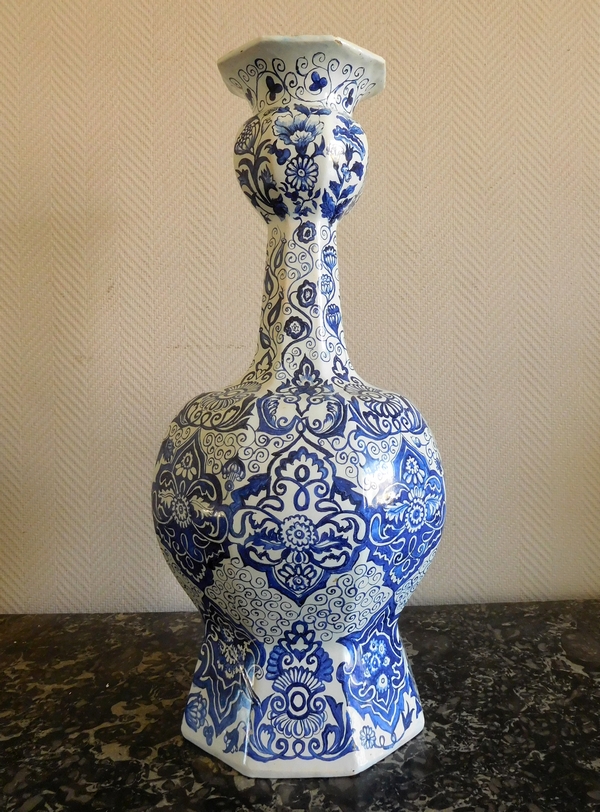 Grand vase gourde en faïence de Delft bleue, montable en lampe - époque début XIXe siècle