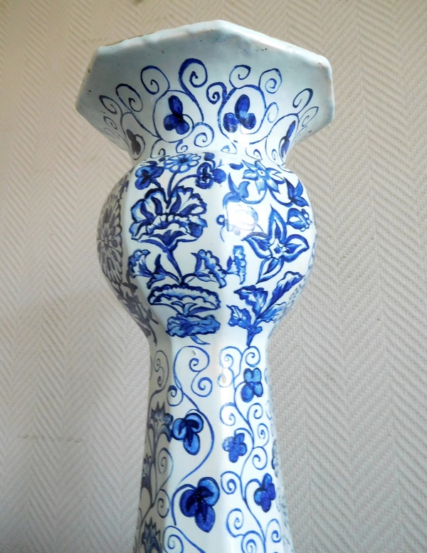 Grand vase gourde en faïence de Delft bleue, montable en lampe - époque début XIXe siècle