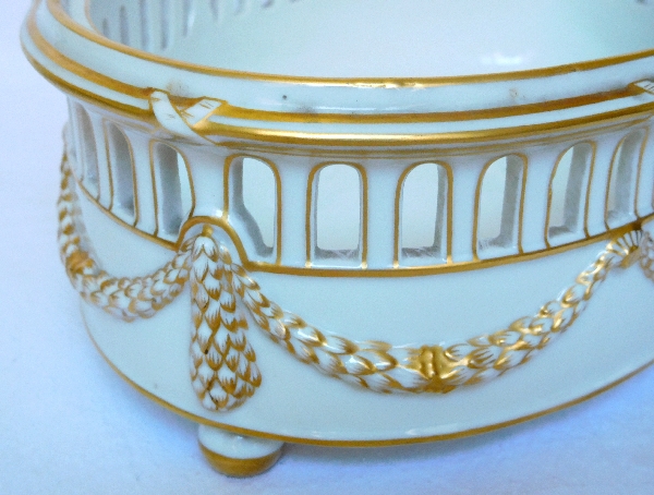 Jardinière de style Louis XVI en porcelaine de Paris blanc et or, époque 1900