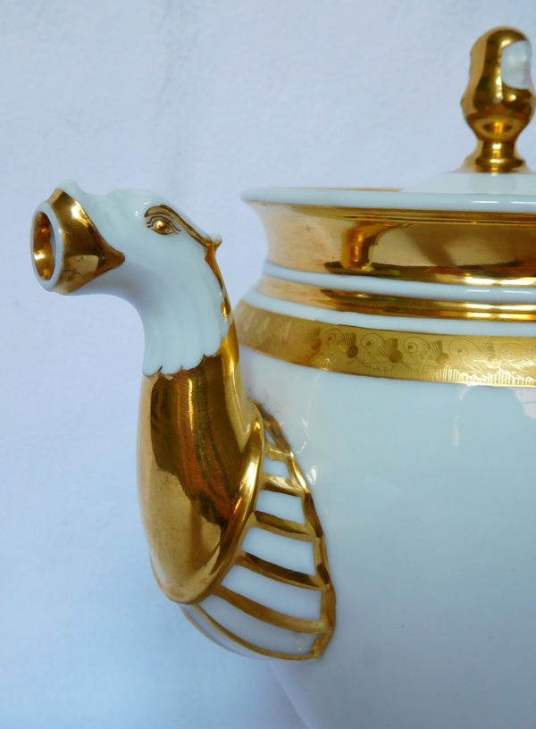 Manufacture Neppel à Paris : service à café d'époque Empire, porcelaine blanc et or