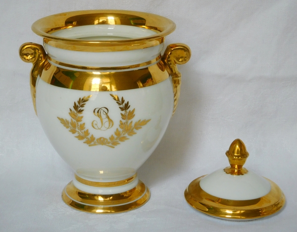 Service à café d'époque Empire en porcelaine de Paris blanc et or pour 12 personnes