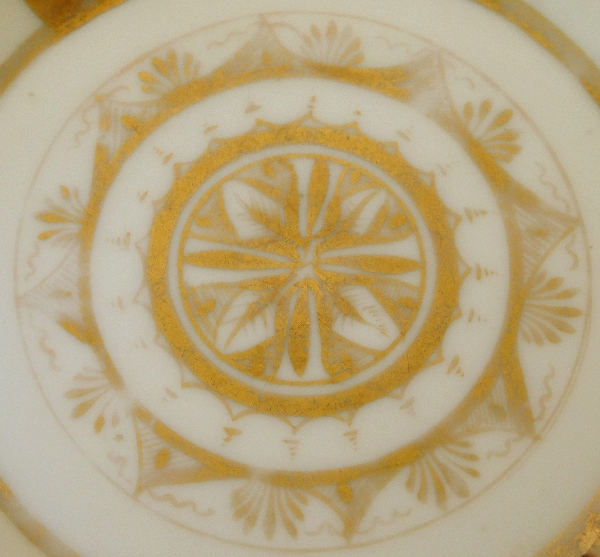 Tasse litron en porcelaine de Paris dorée Empire en grisaille orange