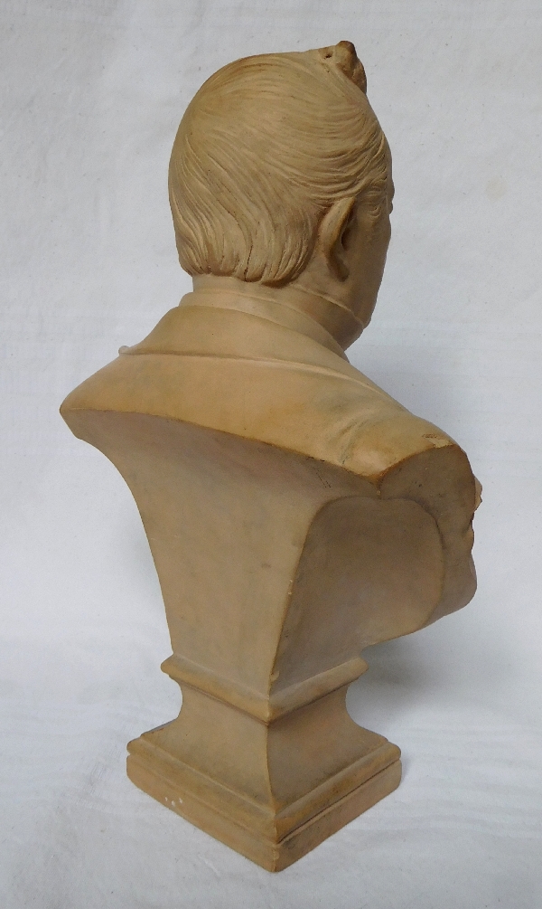 Albert-Ernest Carrier-Belleuse : buste d'Adolphe Thiers en terre cuite