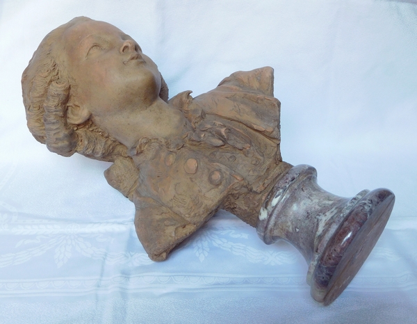 Buste de jeune garçon en terre cuite et marbre, style Louis XVI