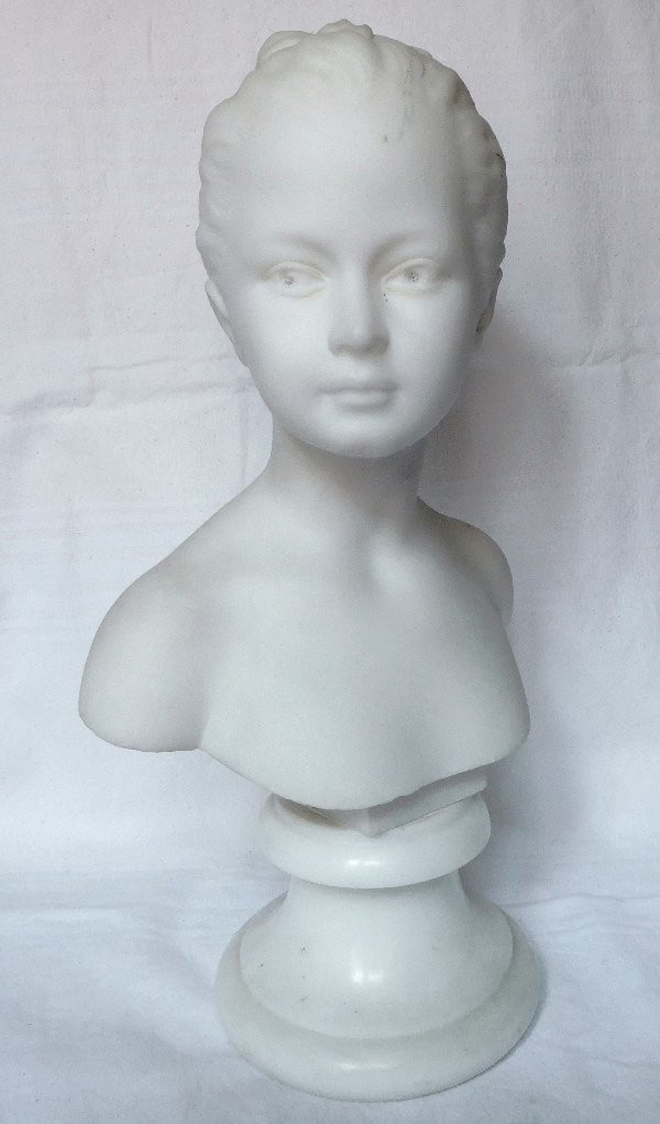 Buste de Louise Brongniart d'après Houdon, 48cm, marbre blanc, époque XIXe