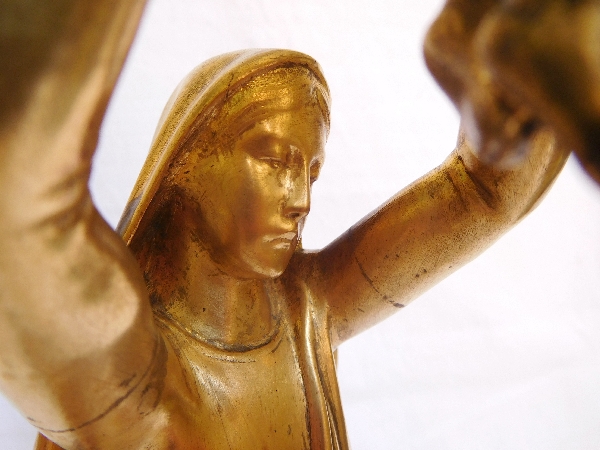 Barbedienne : Vierge d'Albert, Vierge à l'Enfant en bronze doré - 42cm