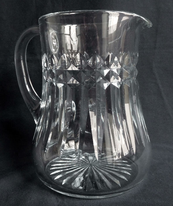 Pichet / broc / carafe à eau en cristal de Baccarat, modèle Buckingham - signé