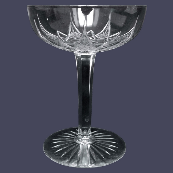 Coupe à champagne en cristal de Baccarat, modèle Epron