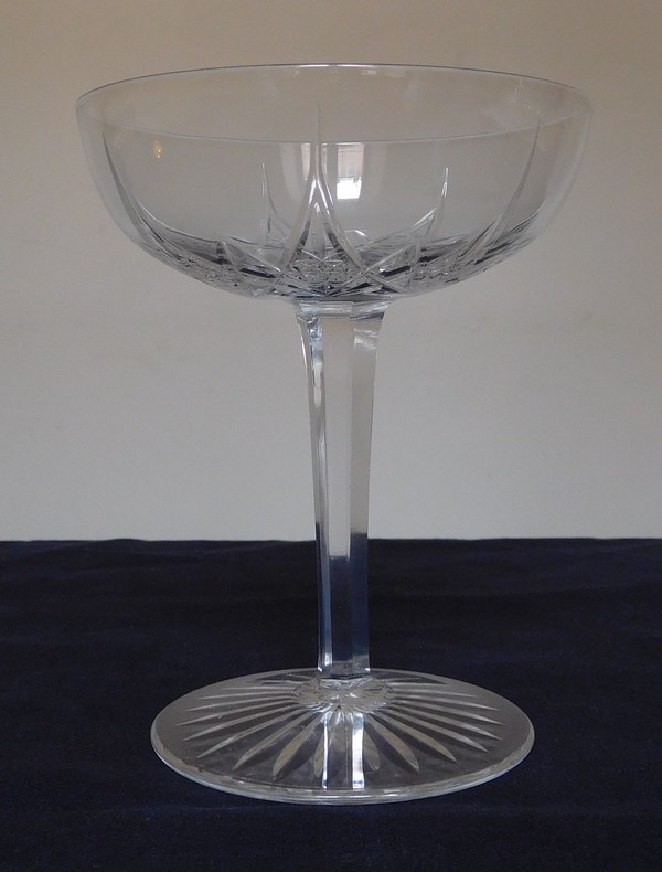 Coupe à champagne en cristal de Baccarat, modèle Epron