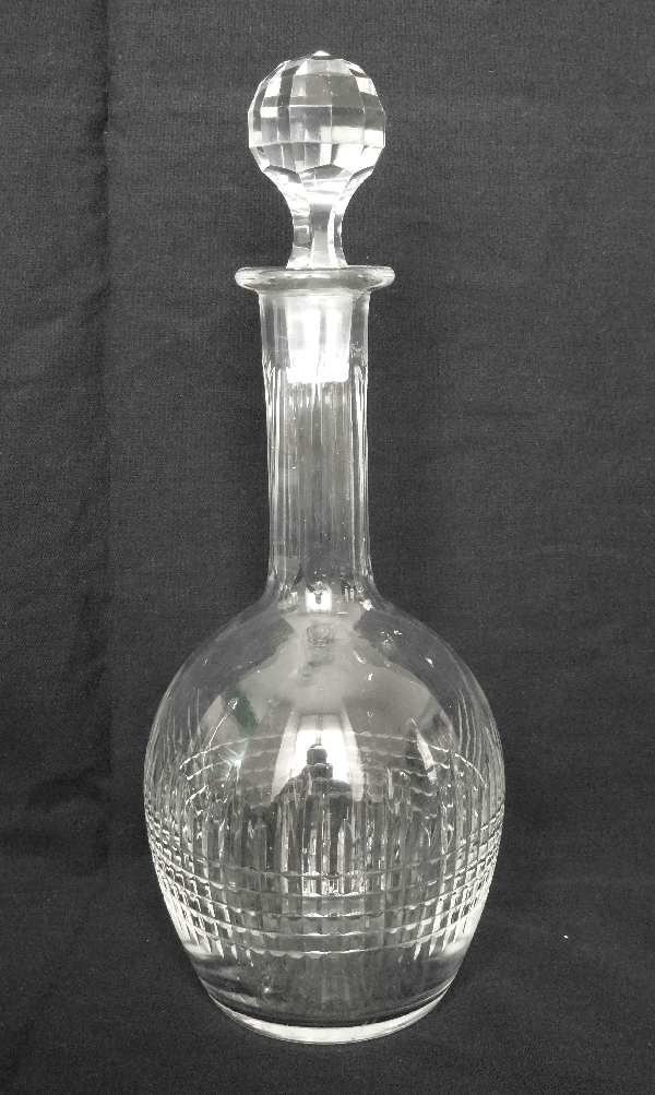 Carafe à liqueur en cristal de Baccarat, modèle Nancy - signée - 22cm