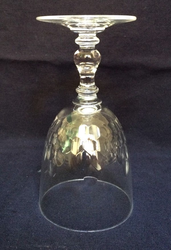 Petit verre à vin ou verre à porto en cristal de Baccarat, modèle Richelieu (jambe balustre) - 10,9cm