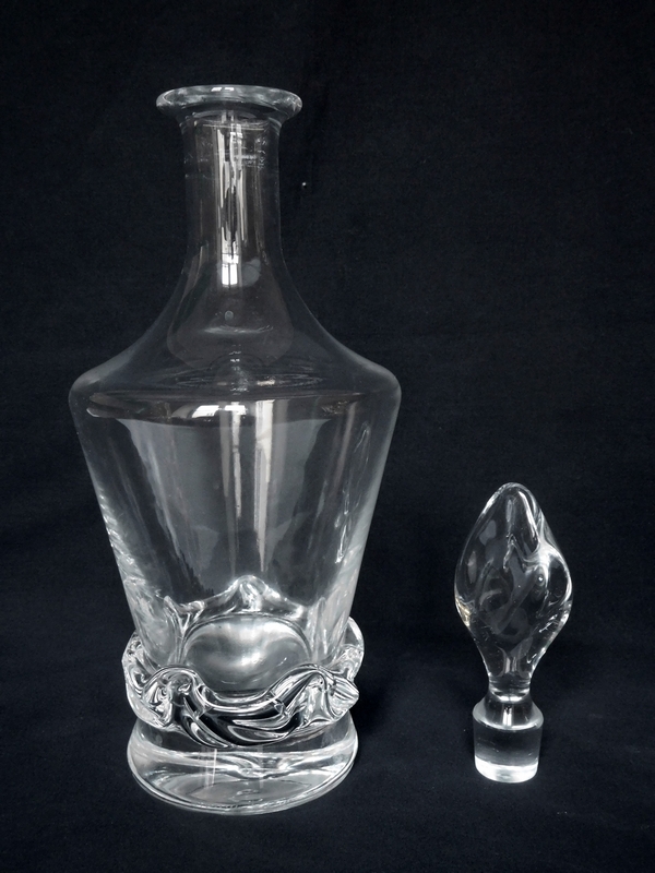 Carafe à vin en cristal de Daum, modèle Sorcy - signée