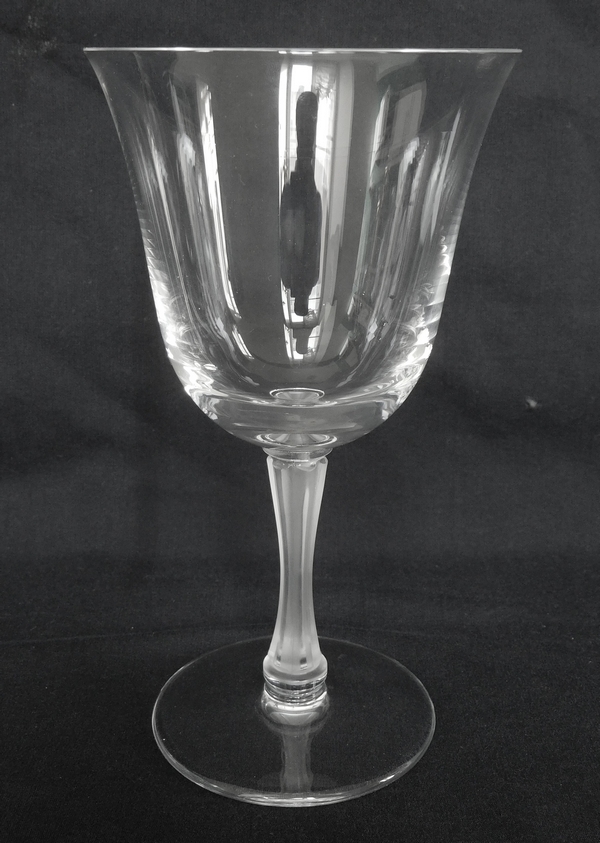 Verre à eau ou grand verre à vin en cristal de Lalique, modèle Barsac - 15cm - signé