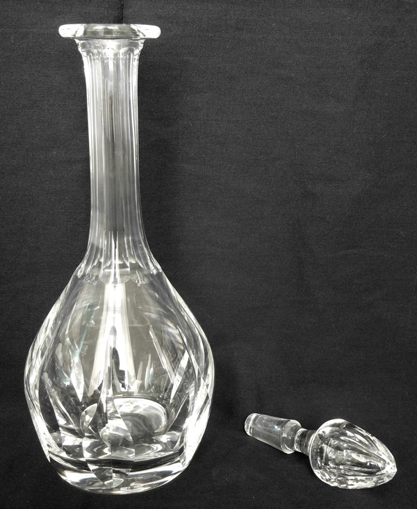 Carafe à liqueur en cristal de St Louis, modèle Cerdagne, 26cm - signée