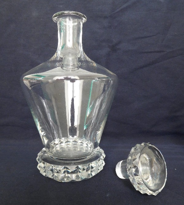 Carafe à liqueur en cristal de St Louis, modèle Diamant