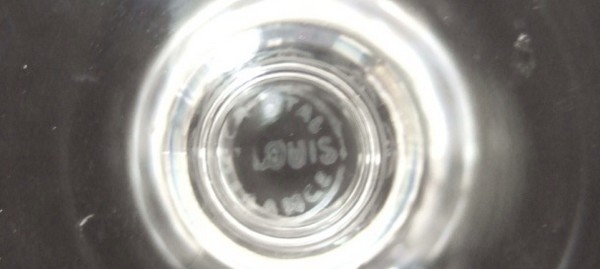 Flûte à champagne en cristal de St Louis, modèle Jersey - signée