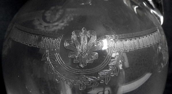 Carafe à eau / aiguière en cristal de Saint Louis, modèle Manon