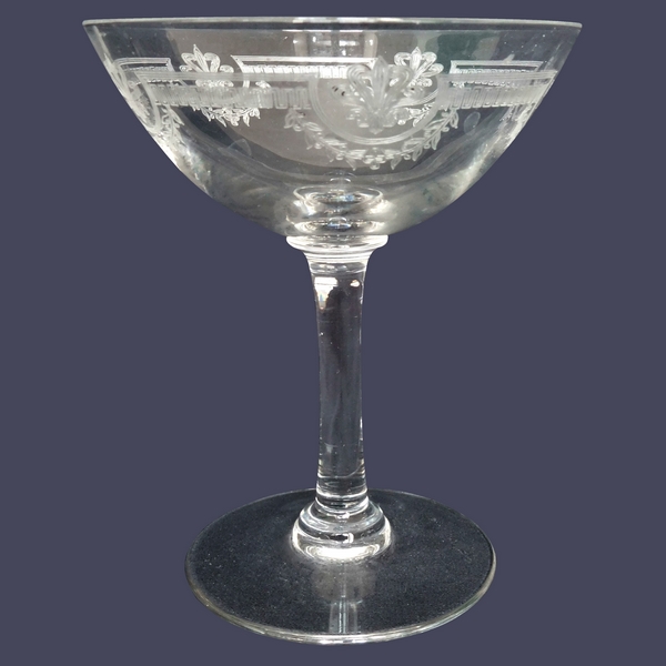 Coupe à champagne en cristal de Saint Louis, modèle Manon