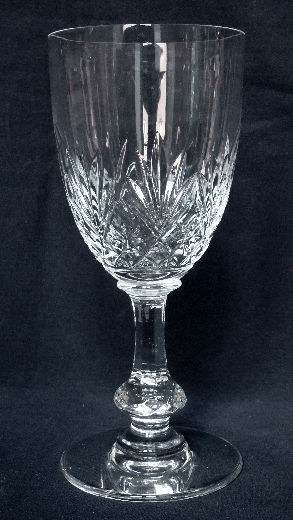 Verre à vin en cristal de St Louis, modèle Massenet - signé - 13cm