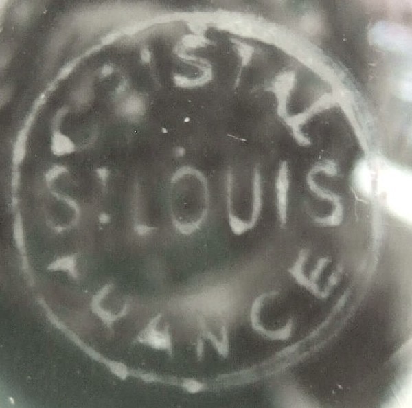 Flûte à champagne en cristal de Saint Louis, modèle Monaco - signée