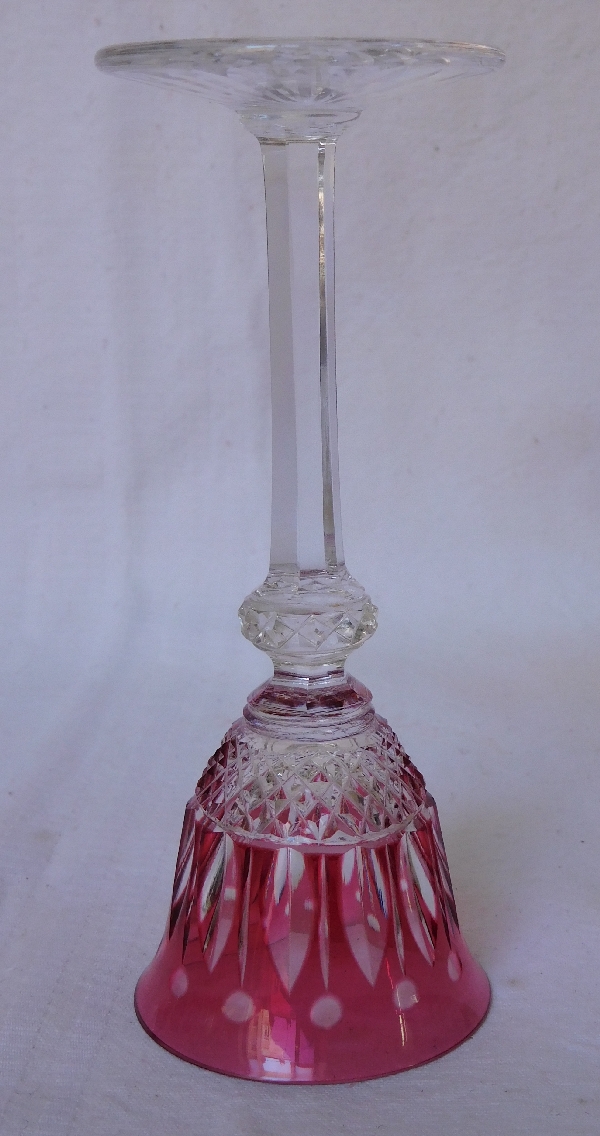 Verre à liqueur en cristal de St Louis, modèle Tommy, cristal overlay rose - 13,4cm