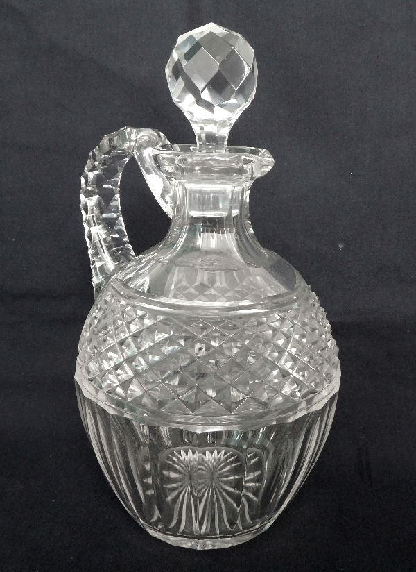 Flacon à whisky en cristal de St Louis, modèle Trianon