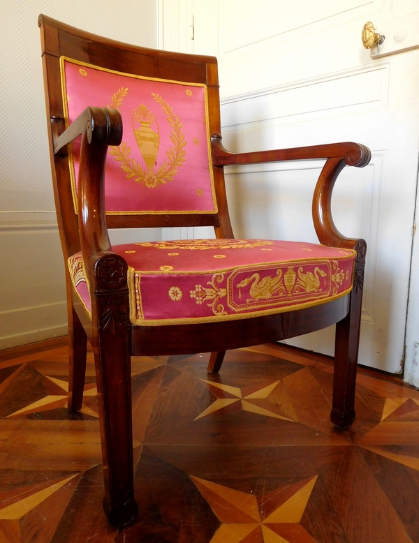 Paire de fauteuils Empire en acajou, fauteuils d'officier en glaive romain - soie ancienne