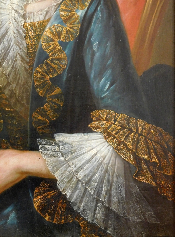Ecole Française du XVIIIe, grand portrait d'aristocrate en robe de cour, huile sur toile - 75cm x 96cm