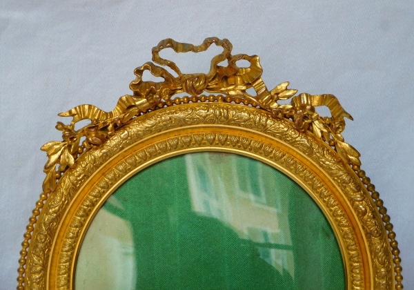 Grand cadre de photo ou de miniature de style Louis XVI en bronze doré - époque Napoléon III
