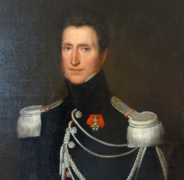Grand portrait d'un capitaine de Cuirassiers officier de l'Empire, huile sur toile vers 1820 - 113cm x 93cm