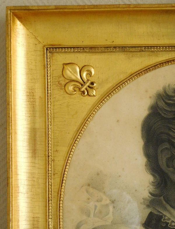 Grand portrait royaliste du Roi Henri IV dans un cadre en bois doré à fleurs de lys - dessin 1829