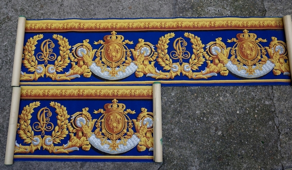 Papier peint royal aux armes de Charles Philippe de France, futur Charles X, époque Restauration