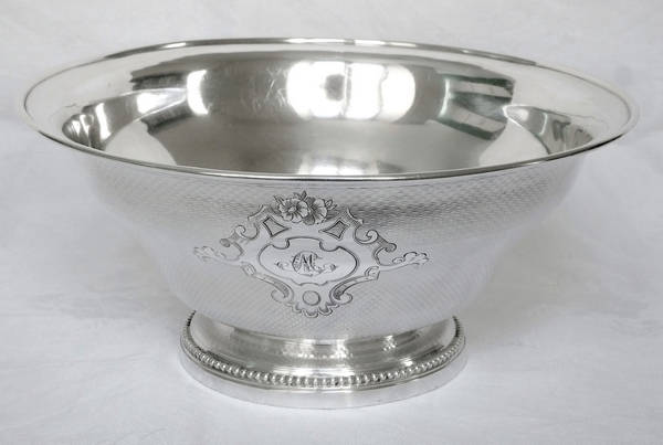 Rare saladier en argent massif guilloché par Aucoc, poinçon Minerve